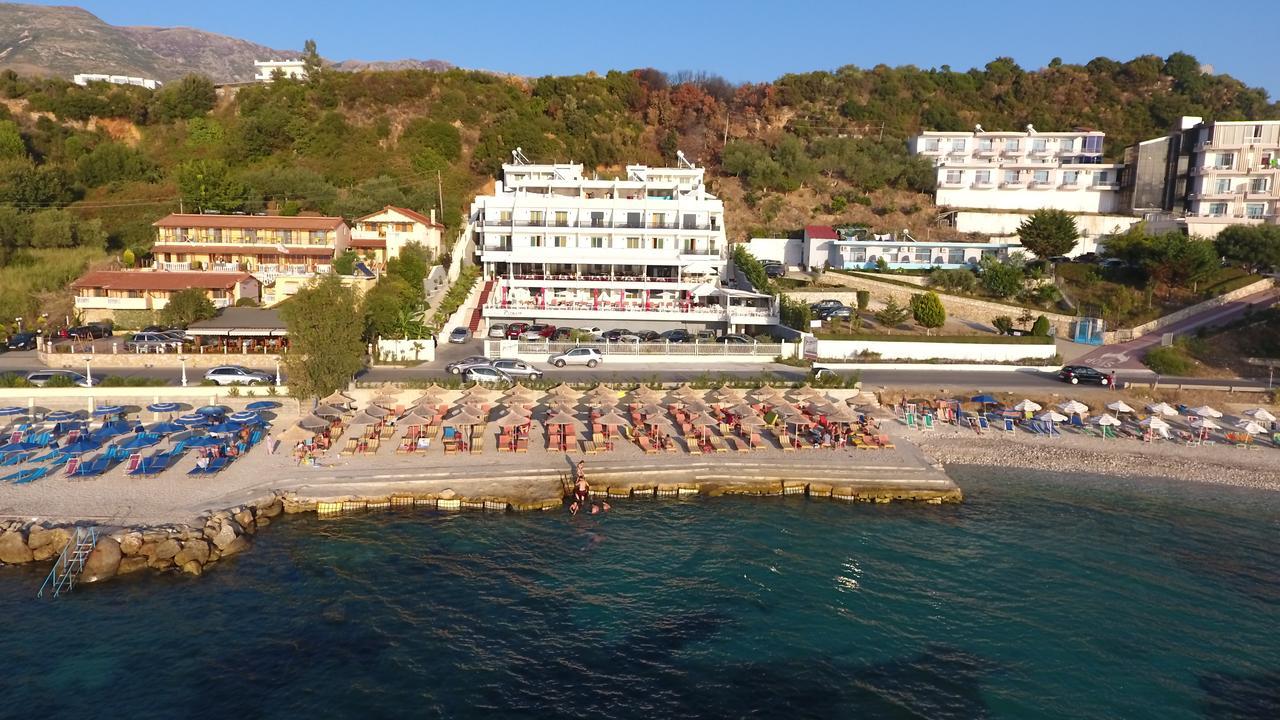 Hotel Picasso Vlorë Exteriör bild